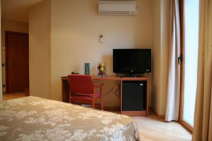 Hotel Jardi Apartaments Mollerussa Esterno foto