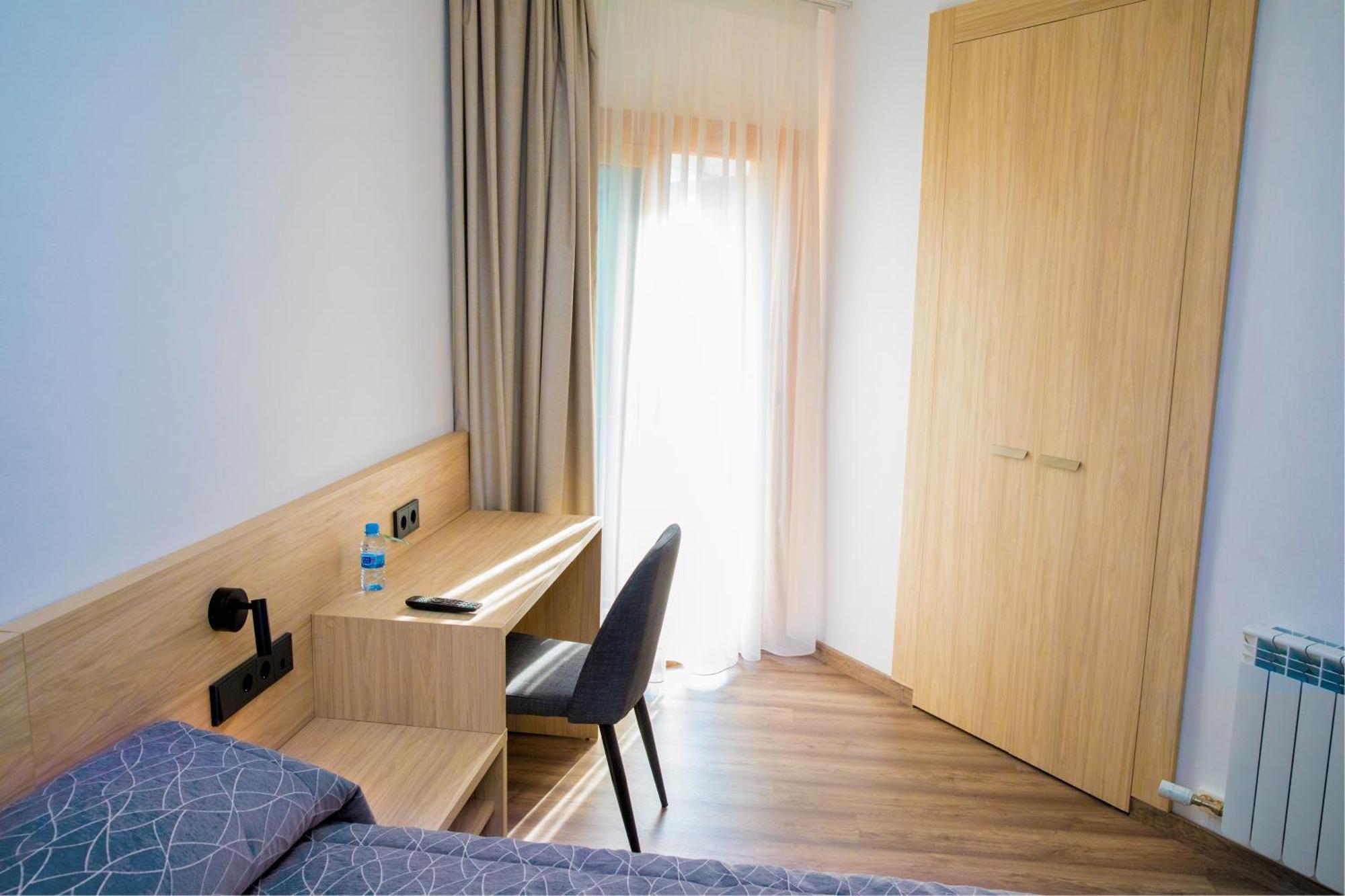 Hotel Jardi Apartaments Mollerussa Esterno foto