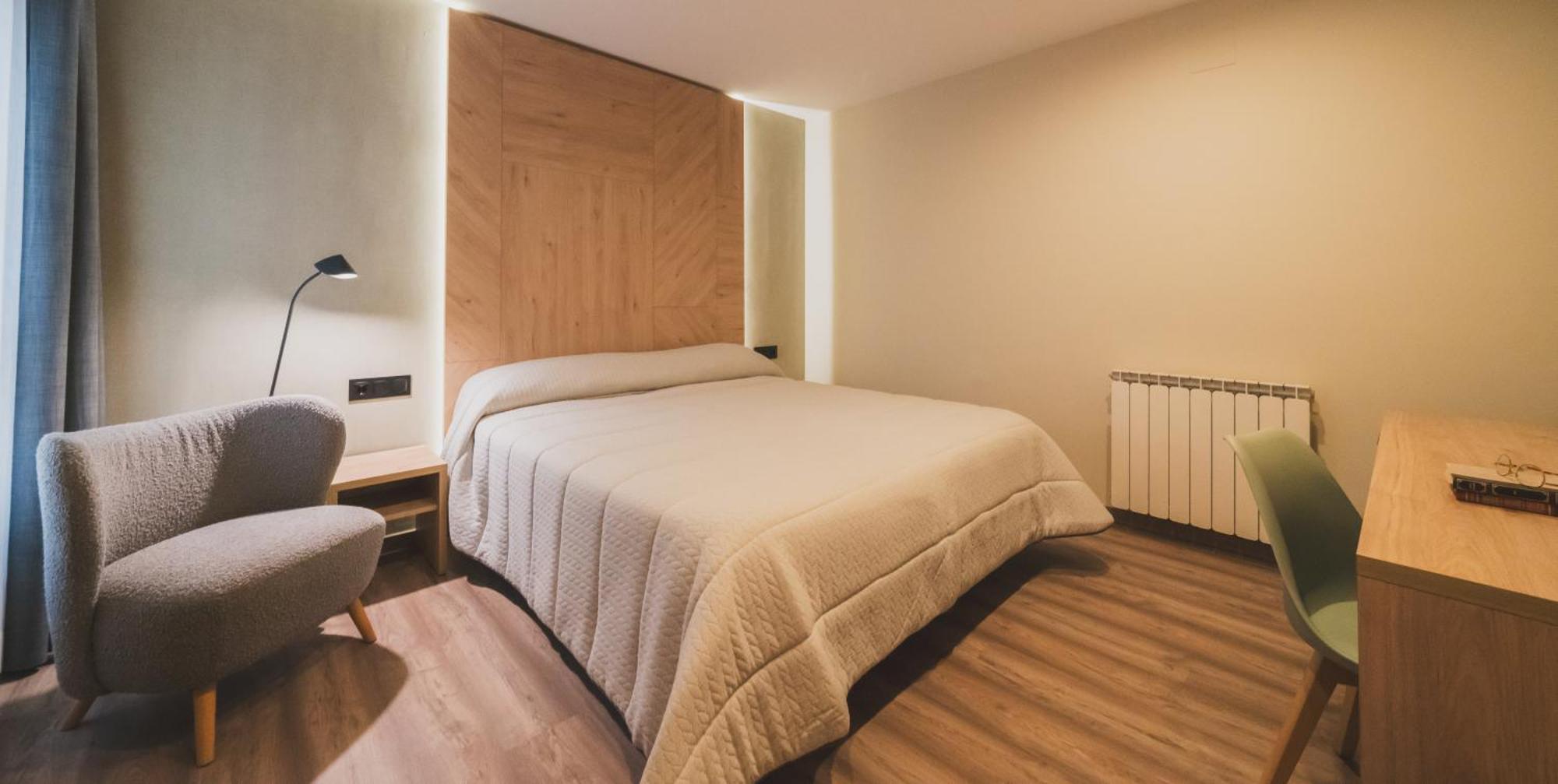 Hotel Jardi Apartaments Mollerussa Esterno foto