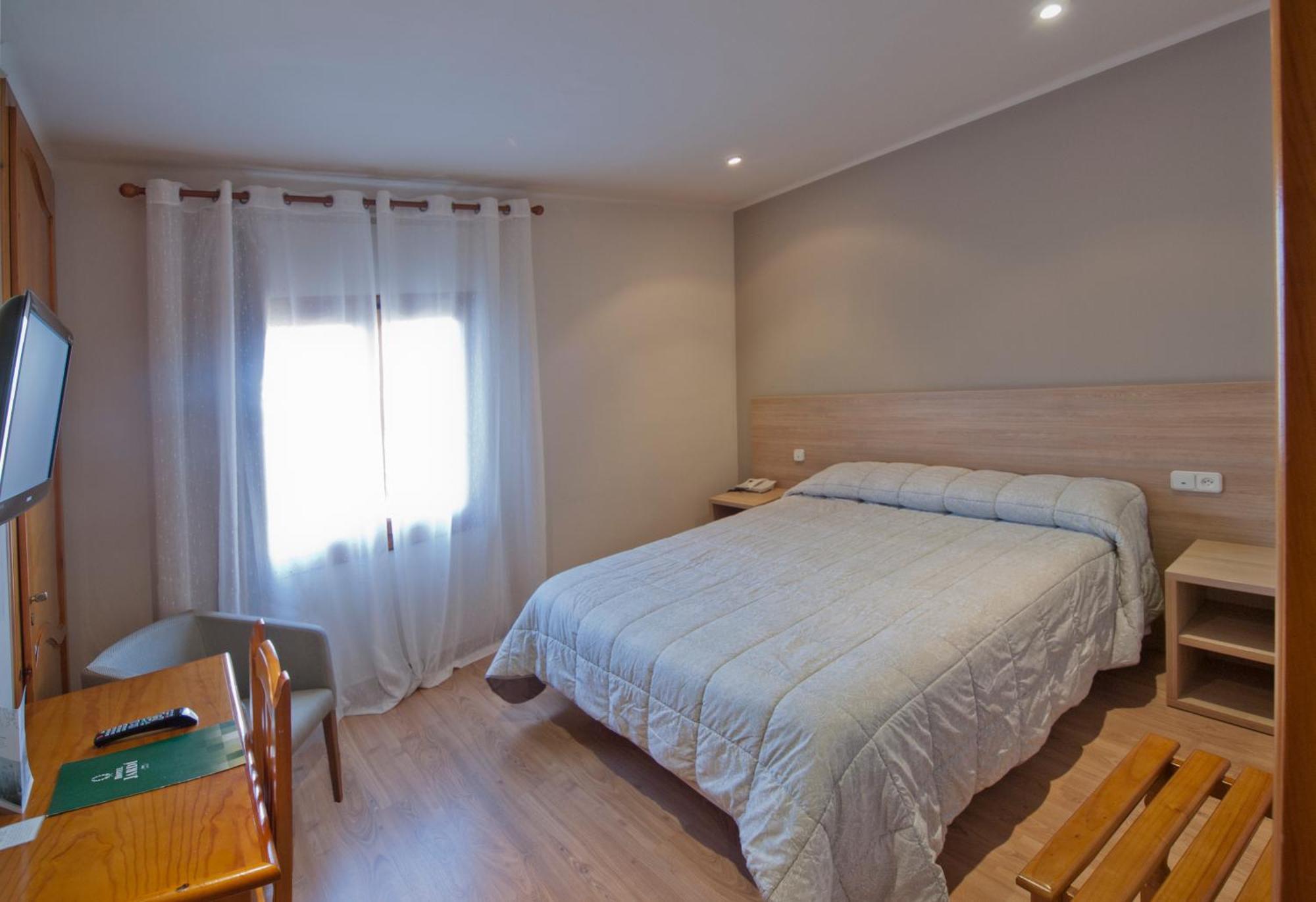 Hotel Jardi Apartaments Mollerussa Camera foto
